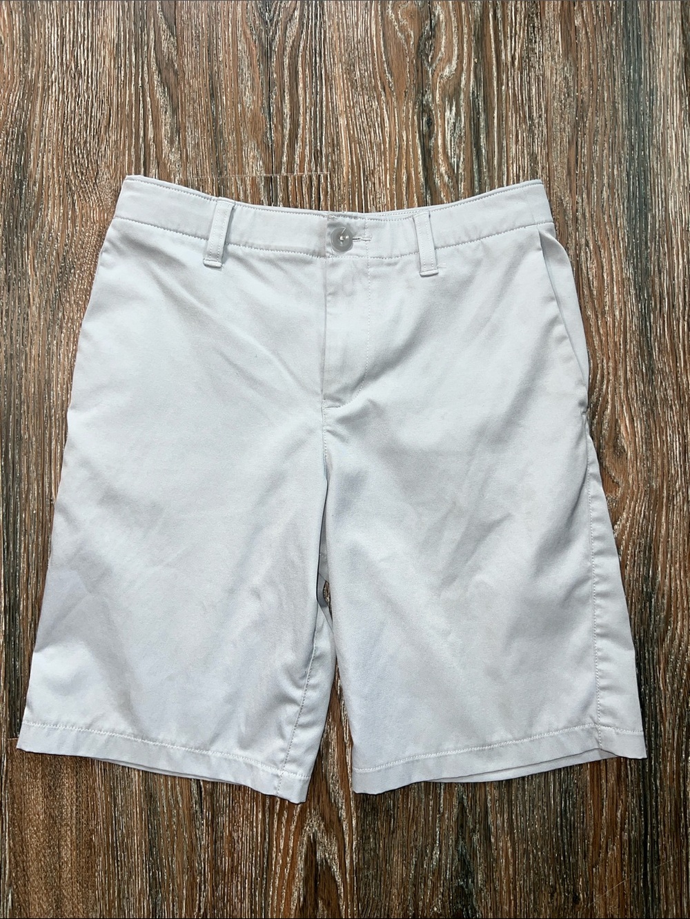 Under Armour Boys Gray Performance Flat-Front Shorts